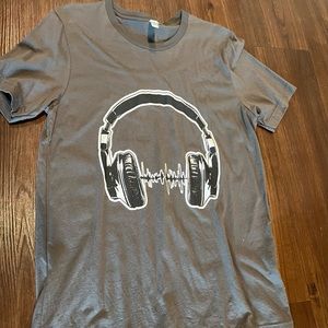 Headphones T-shirt size XL